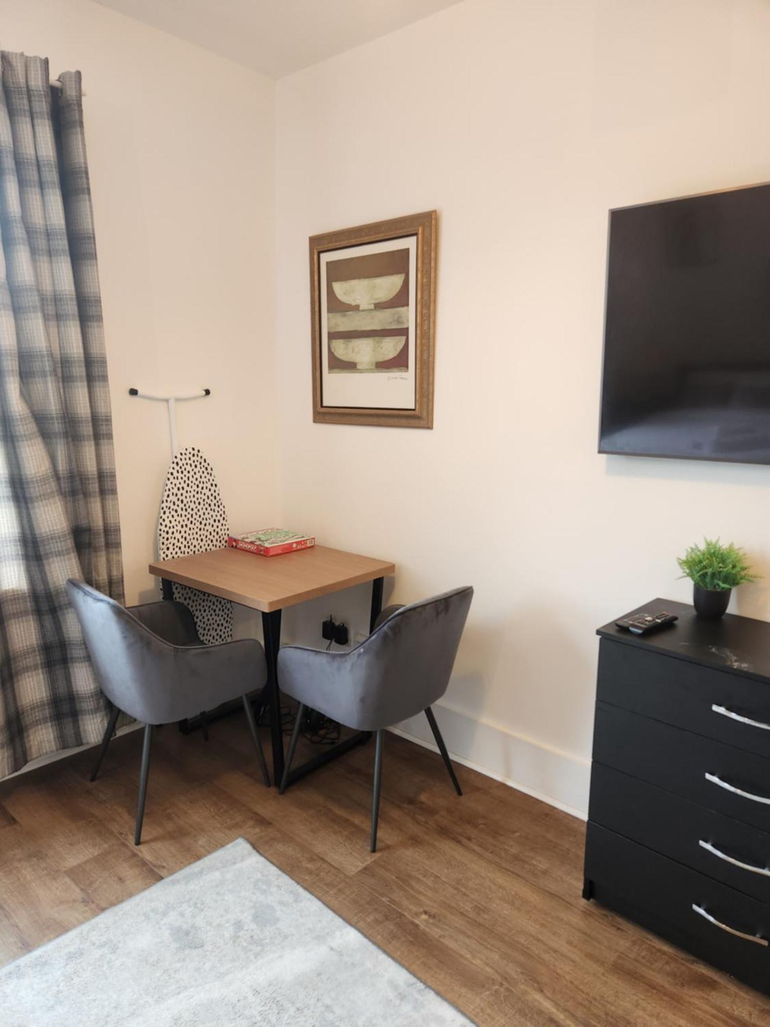 Immaculate 1-Bedroom In Greenhithe Εξωτερικό φωτογραφία